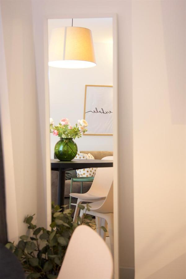 Modern And Cozy Apartments Salt & Pepper In Heart Of 로비니 외부 사진